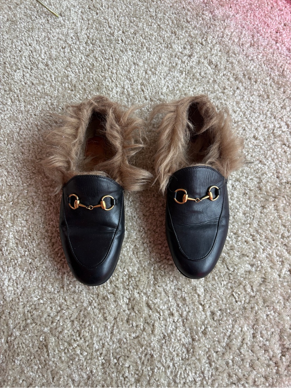 Gucci Horsebit Accent Leather Loafers Fur-Lined
